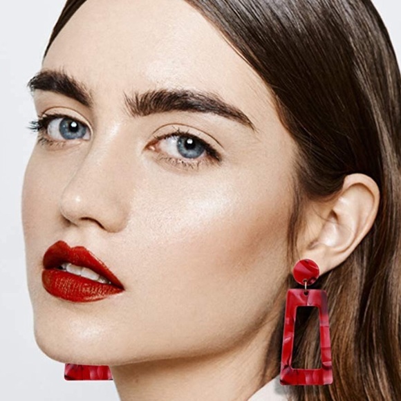 Jewelry - Burgundy Geometric Drop Acrylic Earring.